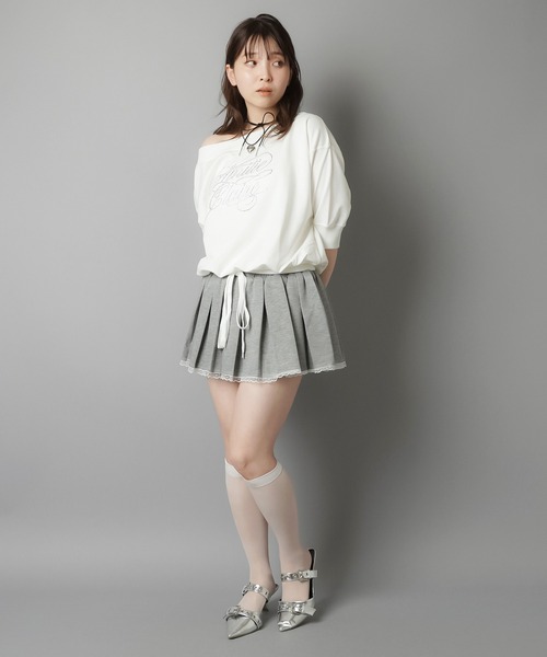 SPINNS(スピンズ)の「スウェット生地プリーツミニスカート/裾レース/インナーパンツ付き(スカート・レディース・ブラック/グレー/ホワイト・ONESIZE)」の14枚目の写真