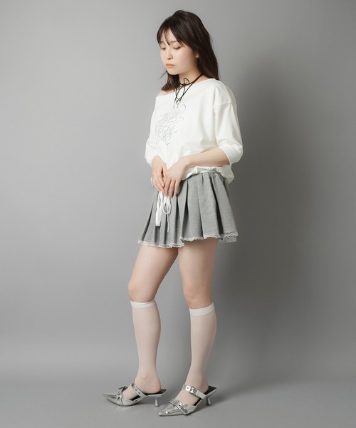 SPINNS(スピンズ)の「スウェット生地プリーツミニスカート/裾レース/インナーパンツ付き(スカート・レディース・ブラック/グレー/ホワイト・ONESIZE)」の12枚目の写真