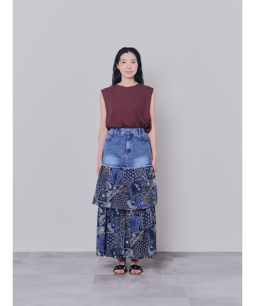 DOLLUPOOPS（ドールアップウップス）の「【ZOZO限定商品】デニム×柄ティアードスカート（デニムスカート・レディース・ネイビー/アイボリー・38）」の4枚目の写真