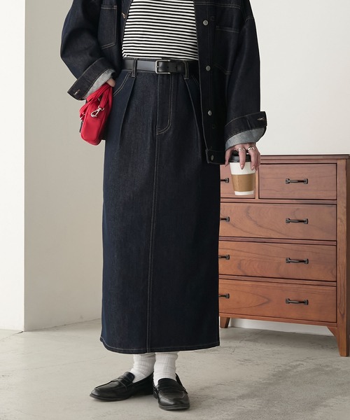 BONLECILL（ボンルシール）の「【デニムジャケットとセットアップ対応】パリジェンヌデニムタックスカート（デニムスカート・レディース・ネイビー・S/M/L）」の16枚目の写真