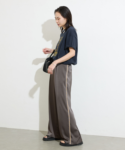 JOURNAL STANDARD（ジャーナルスタンダード）の「《追加》【＆FUNCTION】【接触冷感/洗える】マットサテンワイドパンツ（その他パンツ・レディース・チャコールグレー/ブラウン・38/36）」の5枚目の写真