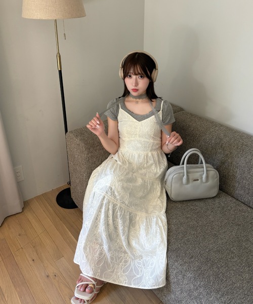 mellowneon(メロウネオン)の「タイ付きレースドッキングTシャツ(Tシャツ/カットソー・レディース・アイボリー/ブラック/グレー・FREE)」の11枚目の写真