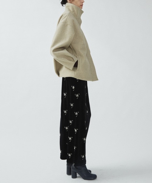 Aunt Marie's（アントマリーズ）の「フラワー刺繍ベロアナロースカート（スカート・レディース・チャコールグレー/ブラック・FREE/MT）」の5枚目の写真