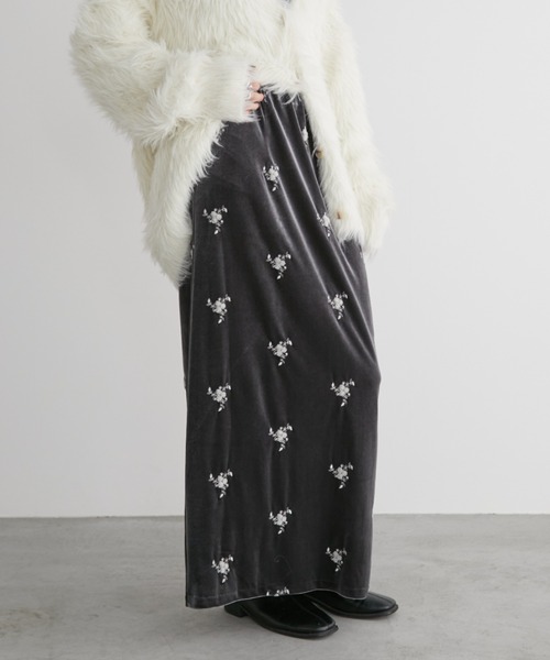 セール】フラワー刺繍ベロアナロースカート（スカート）｜Aunt Marie's