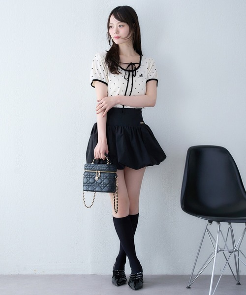 one after another NICE CLAUP(ワンアフターアナザーナイスクラップ)の「ホルターネックドットトップス(Tシャツ/カットソー・レディース・チャコールグレー/アイボリー/サックスブルー/ブラック・FREE)」の22枚目の写真