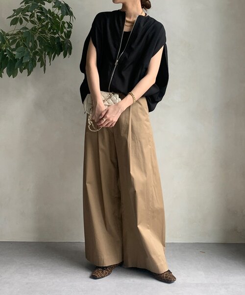 DouDou(ドゥドゥ)の「【WEB限定】サークルドレープベスト(ベスト・レディース・グレー/ブラック・FREE)」の3枚目の写真