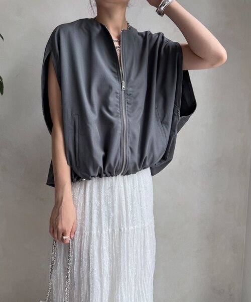 DouDou(ドゥドゥ)の「【WEB限定】サークルドレープベスト(ベスト・レディース・グレー/ブラック・FREE)」の18枚目の写真