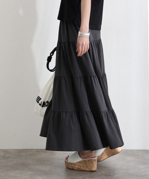 ElegChic（エレグシック）の「3段 ティアード マキシ スカート （スカート・レディース・チャコールグレー/ブラック/ベージュ・4L/XL/M）」の9枚目の写真