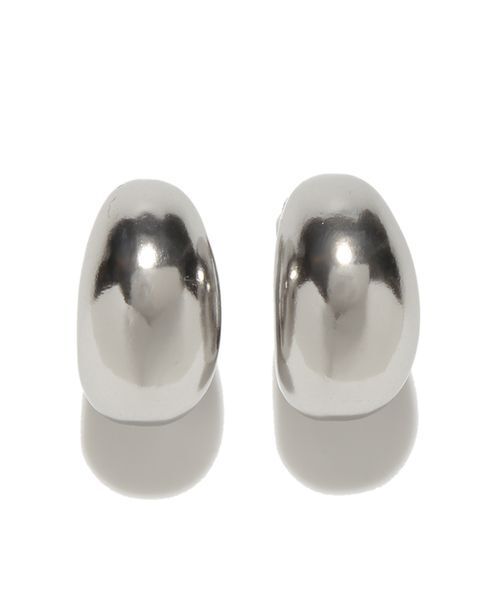 Mila Owen(ミラオーウェン)の「メタルボリュームカーブイヤリング(イヤリング・レディース・ゴールド/シルバー・F)」の1枚目の写真