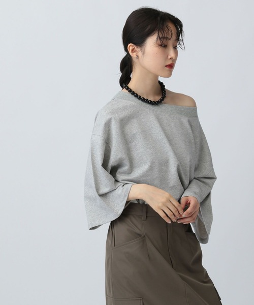 LEPSIM(レプシィム)の「オフショル6分袖スウェット 582462(スウェット・レディース・ブラック/オフホワイト/ライトグレー・FREE)」の6枚目の写真