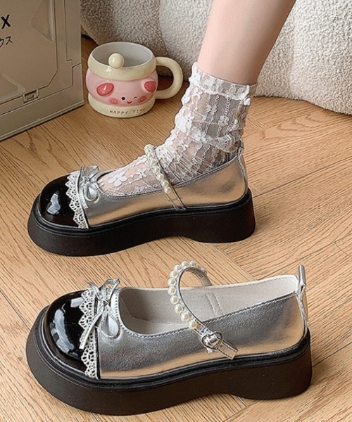 Ritzy(リッツィー)の「厚底 リボンデザイン フェイクパール付きヒールパンプス/シューズ(ローファー・レディース・ホワイト/シルバー・24/23/23.5/24.5/22.5)」の6枚目の写真