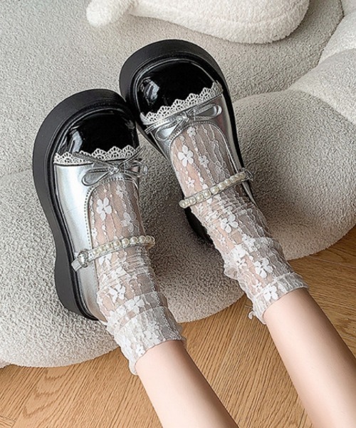 Ritzy(リッツィー)の「厚底 リボンデザイン フェイクパール付きヒールパンプス/シューズ(ローファー・レディース・ホワイト/シルバー・24/23/23.5/24.5/22.5)」の17枚目の写真