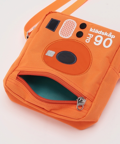 kladskap（クレードスコープ）の「TOYカメラ風ショルダーバッグ（ショルダーバッグ・キッズ・黄緑系/オレンジ・F）」の9枚目の写真