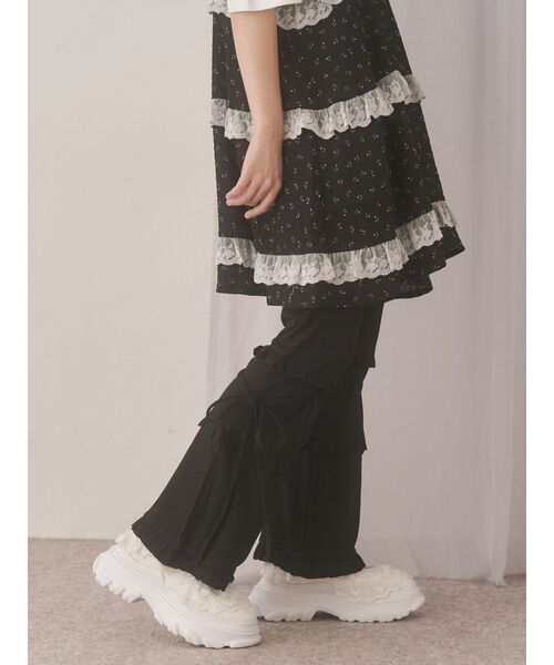 merry jenny(メリージェニー)の「フリルリブフレアパンツ(スウェットパンツ・レディース・グレー/ブラック・FREE)」の20枚目の写真