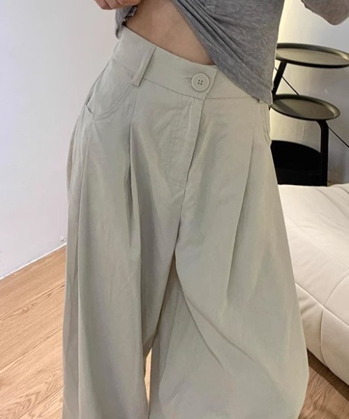 cammie(キャミー)の「サイドタックデザインパンツ(その他パンツ・レディース・ライトグレー/オフホワイト・F)」の10枚目の写真