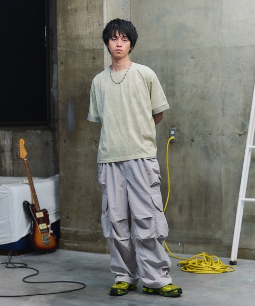 ILL'S(イルズ)の「マルチポケット ナイロンカーゴパンツ 裾ドローコード ワイドパンツ(カーゴパンツ・メンズ・グレー/チャコールグレー/ブラック・M/L)」の19枚目の写真