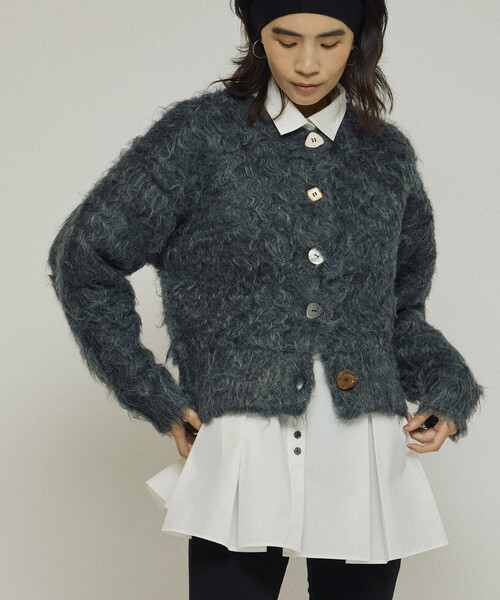 Firsthand（ファーストハンド）の「Firsthand/ファーストハンド バリエーション釦 シャギー ニットカーディガン（カーディガン/ボレロ・レディース・チャコールグレー/サックスブルー/ベージュ/ピンク・ﾌﾘ-）」の20枚目の写真