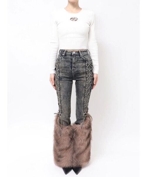 GYDA（ジェイダ）の「ハイウエスト LEG 2WAY ECO FURサイドレースアップフレアデニムパンツ（デニムパンツ・レディース・インディゴブルー/ブルー・MEDIUM/SMALL/X-SMALL）」の13枚目の写真