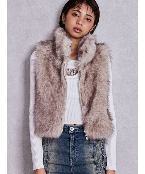 GYDA(ジェイダ)の「エコファーW ZIPベスト(ベスト・レディース・チャコールグレー/アイボリー・FREE)」の8枚目の写真