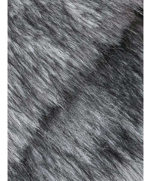 GYDA(ジェイダ)の「エコファーW ZIPベスト(ベスト・レディース・チャコールグレー/アイボリー・FREE)」の13枚目の写真