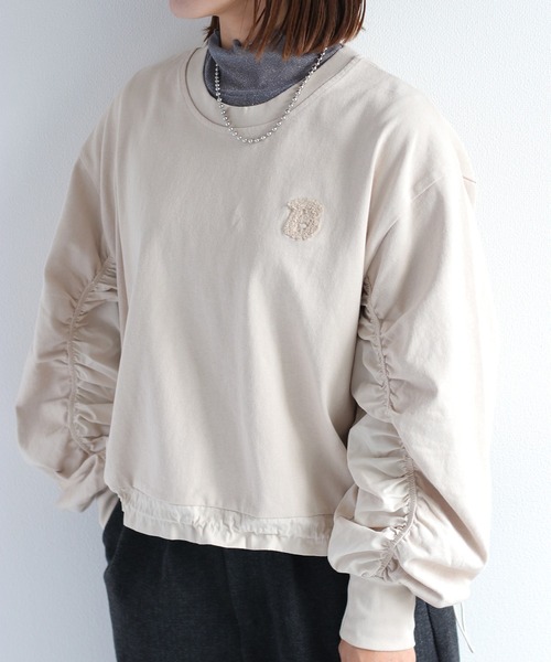 cepo（セポ）の「サガラ刺繍ドロストギャザープルオーバー（Tシャツ/カットソー・レディース・キャメル/ブラック/グレー・M）」の2枚目の写真