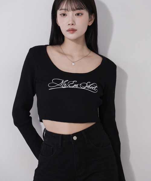 me+em select(ミームセレクト)の「【 3color 】 レタリングロゴ刺繍スクエアネックショートリブニットトップス / lettering logo embroidery square neck short rib knit tops(ニット/セーター・レディース・グレー/ホワイト/ブラック・FREE)」の14枚目の写真
