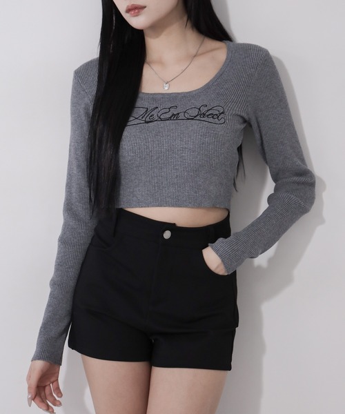 me+em select(ミームセレクト)の「【 3color 】 レタリングロゴ刺繍スクエアネックショートリブニットトップス / lettering logo embroidery square neck short rib knit tops(ニット/セーター・レディース・グレー/ホワイト/ブラック・FREE)」の21枚目の写真