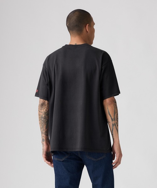 Levi's(リーバイス)の「Levi's/リーバイス Levi's(R) x BLUR ROUND LOGO Tシャツ(Tシャツ/カットソー・メンズ・ブラック・L/M/S/XL/XS)」の2枚目の写真