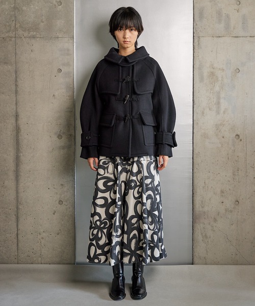 RUMCHE（ラムシェ）の「River Short Duffle Coat / リバーショートダッフルコート（ダッフルコート・レディース・ブラック/ホワイト・FREE）」の8枚目の写真