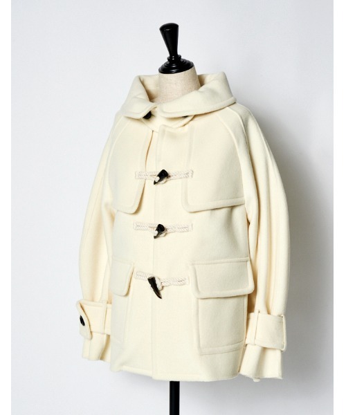 RUMCHE（ラムシェ）の「River Short Duffle Coat / リバーショートダッフルコート（ダッフルコート・レディース・ブラック/ホワイト・FREE）」の12枚目の写真