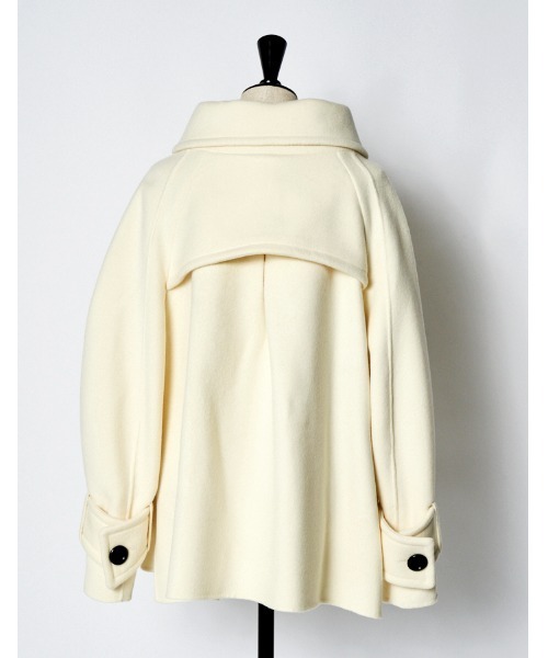 RUMCHE（ラムシェ）の「River Short Duffle Coat / リバーショートダッフルコート（ダッフルコート・レディース・ブラック/ホワイト・FREE）」の13枚目の写真