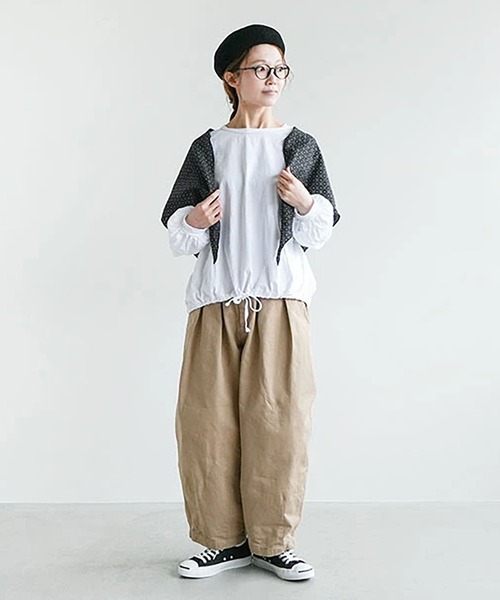 SOLAMONAT(ソラモナ)の「パフ天竺 裾ヒモ長袖 プルオーバー(Tシャツ/カットソー・レディース・杢グレー/ホワイト/ライトピンク/ライトブルー/ブラック・FREE)」の9枚目の写真