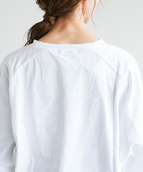 SOLAMONAT(ソラモナ)の「パフ天竺 裾ヒモ長袖 プルオーバー(Tシャツ/カットソー・レディース・杢グレー/ホワイト/ライトピンク/ライトブルー/ブラック・FREE)」の21枚目の写真