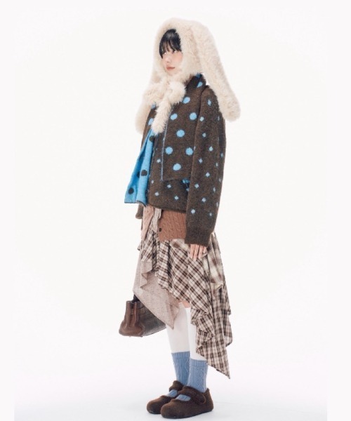 Never mind the XU / Chikashitsu+(ネバーマインド ザ エックスユー / チカシツプラス)の「【Nerd out XU】rabbit ears fur balaclava / 【ナードアウトエックスユー】ラビットイヤーファーバラクラバ <着用動画あり>(ニットキャップ/ビーニー・レディース・ホワイト/ブラウン・ONE SIZE)」の21枚目の写真