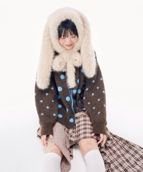 Never mind the XU / Chikashitsu+(ネバーマインド ザ エックスユー / チカシツプラス)の「【Nerd out XU】rabbit ears fur balaclava / 【ナードアウトエックスユー】ラビットイヤーファーバラクラバ <着用動画あり>(ニットキャップ/ビーニー・レディース・ホワイト/ブラウン・ONE SIZE)」の15枚目の写真