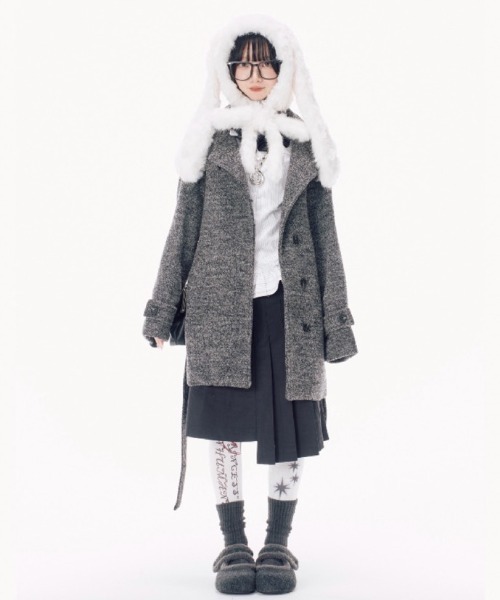 Never mind the XU / Chikashitsu+(ネバーマインド ザ エックスユー / チカシツプラス)の「【Nerd out XU】rabbit ears fur balaclava / 【ナードアウトエックスユー】ラビットイヤーファーバラクラバ <着用動画あり>(ニットキャップ/ビーニー・レディース・ホワイト/ブラウン・ONE SIZE)」の9枚目の写真