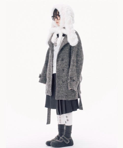Never mind the XU / Chikashitsu+(ネバーマインド ザ エックスユー / チカシツプラス)の「【Nerd out XU】rabbit ears fur balaclava / 【ナードアウトエックスユー】ラビットイヤーファーバラクラバ <着用動画あり>(ニットキャップ/ビーニー・レディース・ホワイト/ブラウン・ONE SIZE)」の10枚目の写真