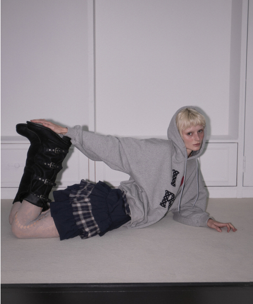 ROSEFRANTZ（ロゼフランツ）の「Dot Heart Hoodie [Gray]（パーカー・レディース・アッシュグレー・OS）」の12枚目の写真