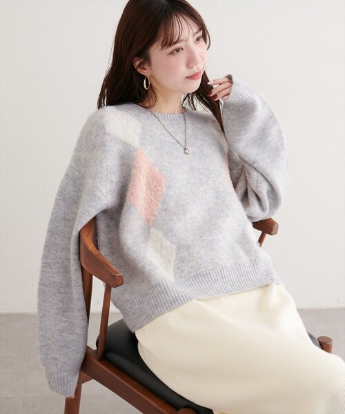 Ameri  エコファー　ケーブルニット超美品　桜 今田美桜】思わず抱きしめたくなる♡ あざとかわいい冬のニット