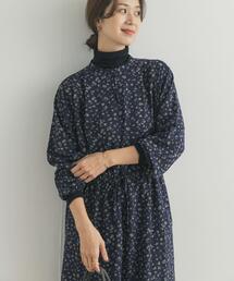 URBAN RESEARCH DOORS（アーバンリサーチドアーズ）の「小花柄ドロストワンピース（ワンピース）」