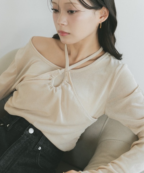 VANNIE U(ヴァニーユー)の「ホルターネックフロッキートップス/2WAY(Tシャツ/カットソー・レディース・グレー/アイボリー・FREE)」の15枚目の写真