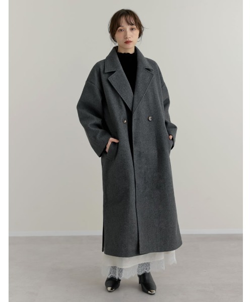 Re:EDIT（リエディ）の「サイドスリットロングチェスターコート（ステンカラーコート・レディース・ブラック/ベージュ/チャコール/アイボリー・MEDIUM）」の4枚目の写真