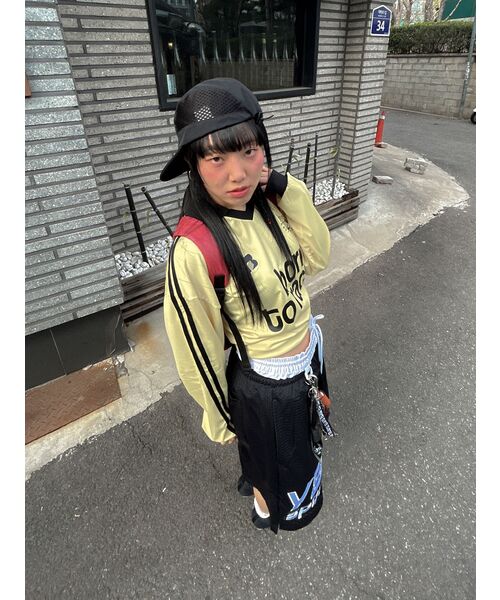 MOO(エムオーオー)の「本トラックロングスリーブフットボールジャージ - イエロー(Tシャツ/カットソー・レディース・その他・MEDIUM/LARGE)」の19枚目の写真