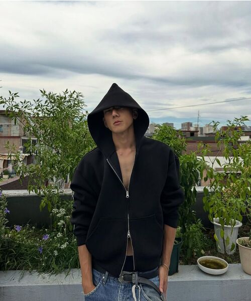URBANSTOFF(アーバンストッフ)の「ネオプレンダイバークロップフードジップアップ(ブラック)(パーカー・レディース・その他・MEDIUM/LARGE)」の2枚目の写真