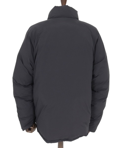 ADAM PATEK(アダムパテック)の「【ADAMPATEK/アダムパテック】stand down jacket スタンドカラージャケット(ダウンジャケット/コート・メンズ・ブラック/グレー・2/1)」の11枚目の写真