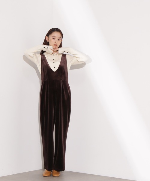 N.（N. Natural Beauty Basic）（エヌエヌナチュラルビューティーベーシック）の「Vネックベロアサロペット（サロペット/オーバーオール・レディース・ブラック/ダークブラウン・P/S/MEDIUM）」の21枚目の写真