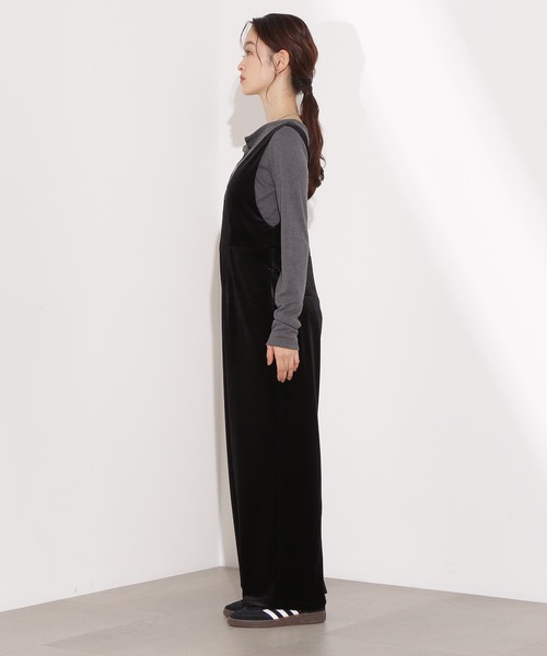 N.（N. Natural Beauty Basic）（エヌエヌナチュラルビューティーベーシック）の「Vネックベロアサロペット（サロペット/オーバーオール・レディース・ブラック/ダークブラウン・P/S/MEDIUM）」の8枚目の写真