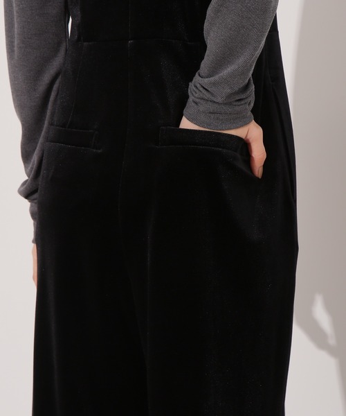 N.（N. Natural Beauty Basic）（エヌエヌナチュラルビューティーベーシック）の「Vネックベロアサロペット（サロペット/オーバーオール・レディース・ブラック/ダークブラウン・P/S/MEDIUM）」の13枚目の写真