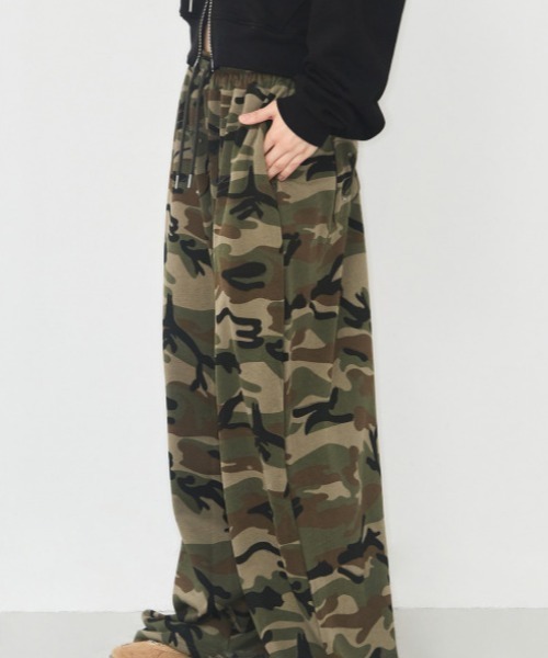 as you are(アズユーアー)の「◇ASYOUARE◇ブランド直輸入正規品/AU レタリング ロング スウェット パンツ AU LETTERING LONG SWEAT PANTS(スウェットパンツ・レディース・グリーン系その他/グレー/ブラック・S/M)」の11枚目の写真
