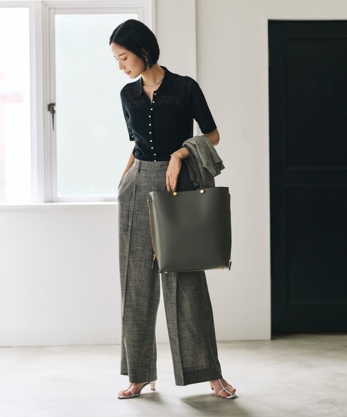 E'POR（エポール）の「【E'POR】Y BAG Large/A4対応・通勤・26SS（トートバッグ・レディース・キナリ/ダークグリーン/グレー/ダークブラウン/ブラック・FREE）」の5枚目の写真